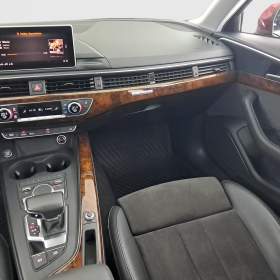 Foto inzerátu Audi A4 40 TDI