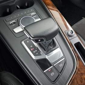 Foto inzerátu Audi A4 40 TDI