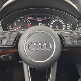 Foto inzerátu Audi A4 40 TDI
