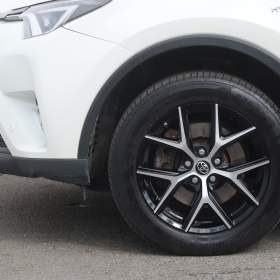 Foto inzerátu Toyota RAV 4 2.5 Hybrid