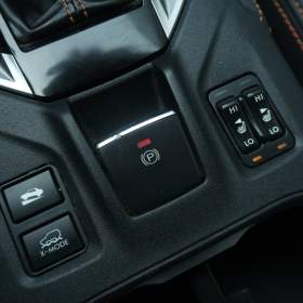 Foto inzerátu Subaru XV 2.0i
