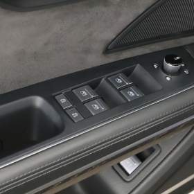 Foto inzerátu Audi A8 60 TFSI