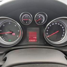 Foto inzerátu Opel Insignia 2.0 CDTI