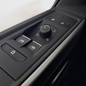 Foto inzerátu VW Multivan 2.0 TDI