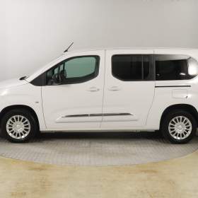 Foto inzerátu Toyota ProAce City Verso 1.5 D-4D