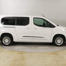 Foto inzerátu Toyota ProAce City Verso 1.5 D-4D