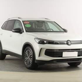 VW Tiguan 1.5 eTSI / 19941481