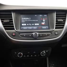 Foto inzerátu Opel Crossland 1.2 Turbo