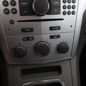 Foto inzerátu Opel Zafira 1.8