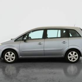Foto inzerátu Opel Zafira 1.8