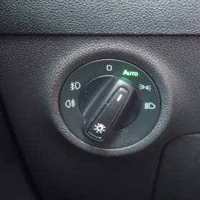 Foto inzerátu Skoda Karoq 1.6 TDI