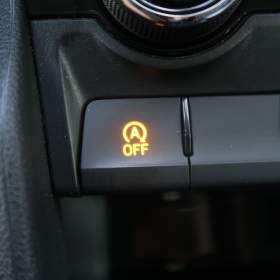 Foto inzerátu Skoda Karoq 1.6 TDI