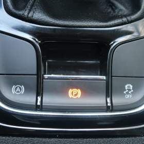 Foto inzerátu Skoda Karoq 1.6 TDI