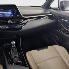 Foto inzerátu Toyota C-HR 1.8 Hybrid