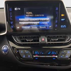 Foto inzerátu Toyota C-HR 1.8 Hybrid