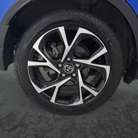 Foto inzerátu Toyota C-HR 1.8 Hybrid