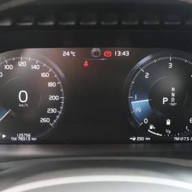 Foto inzerátu Volvo XC90 B5 AWD