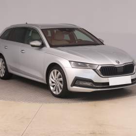 Skoda Octavia 1.5 TSI / 19943323