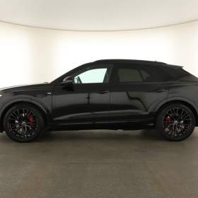 Foto inzerátu Audi Q8 50 TDI