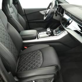 Foto inzerátu Audi Q8 50 TDI