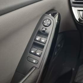 Foto inzerátu Citroen C4 SpaceTourer PureTech 130