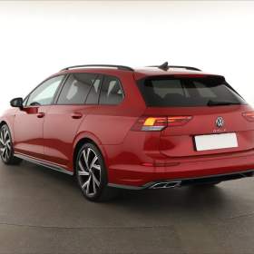 Foto inzerátu VW Golf 1.5 eTSI