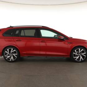 Foto inzerátu VW Golf 1.5 eTSI