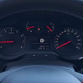 Foto inzerátu Opel Crossland 1.2 Turbo