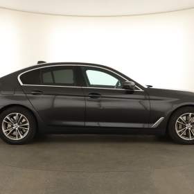 Foto inzerátu BMW 5 530d xDrive