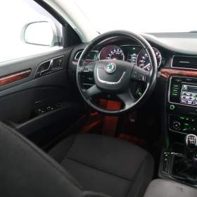 Skoda Superb 2.0 TDI / 19943757