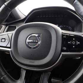 Volvo XC90 D5 AWD / 19943766