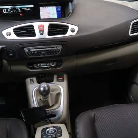 Foto inzerátu Renault Grand Scenic 1.9 dCi