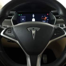 Tesla Model X P100D / 19943847
