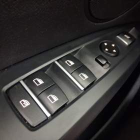 Foto inzerátu BMW X3 sDrive18d