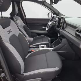 Foto inzerátu Dacia Bigster 1.2 MHEV