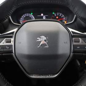 Peugeot 2008 1.2 PureTech / 19945351