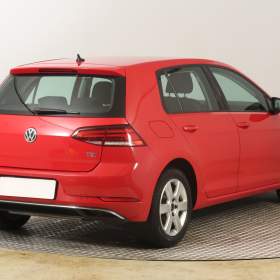 Foto inzerátu VW Golf 1.0 TSI