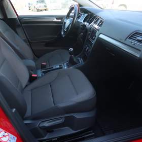 Foto inzerátu VW Golf 1.0 TSI