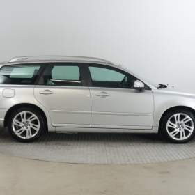 Foto inzerátu Volvo V50 2.0 D