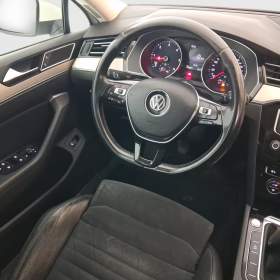 VW Passat 2.0 TDI / 19946952