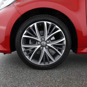 Foto inzerátu Toyota Yaris 1.5 VVT-i