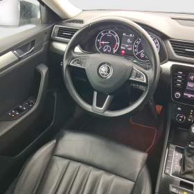 Skoda Superb 2.0 TDI / 19949380