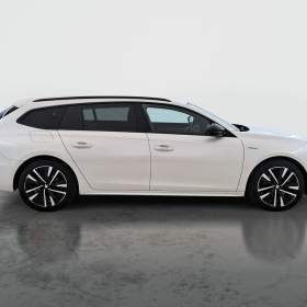 Foto inzerátu Peugeot 508 Hybrid 225