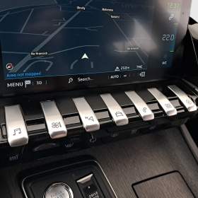 Foto inzerátu Peugeot 508 Hybrid 225