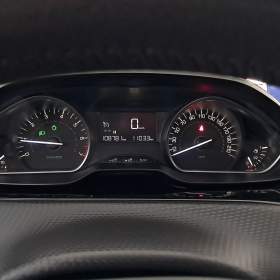 Foto inzerátu Peugeot 2008 1.2 PureTech