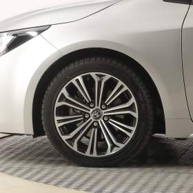 Foto inzerátu Toyota Corolla 2.0 Hybrid