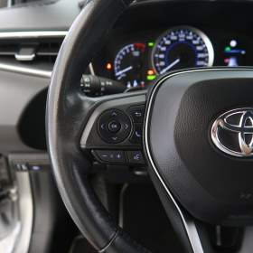 Foto inzerátu Toyota Corolla 2.0 Hybrid