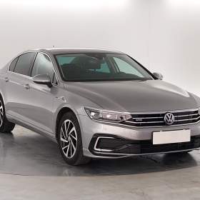 VW Passat 1.4 GTE / 19951963