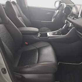 Foto inzerátu Toyota RAV 4 2.5 Hybrid