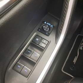 Foto inzerátu Toyota RAV 4 2.5 Hybrid